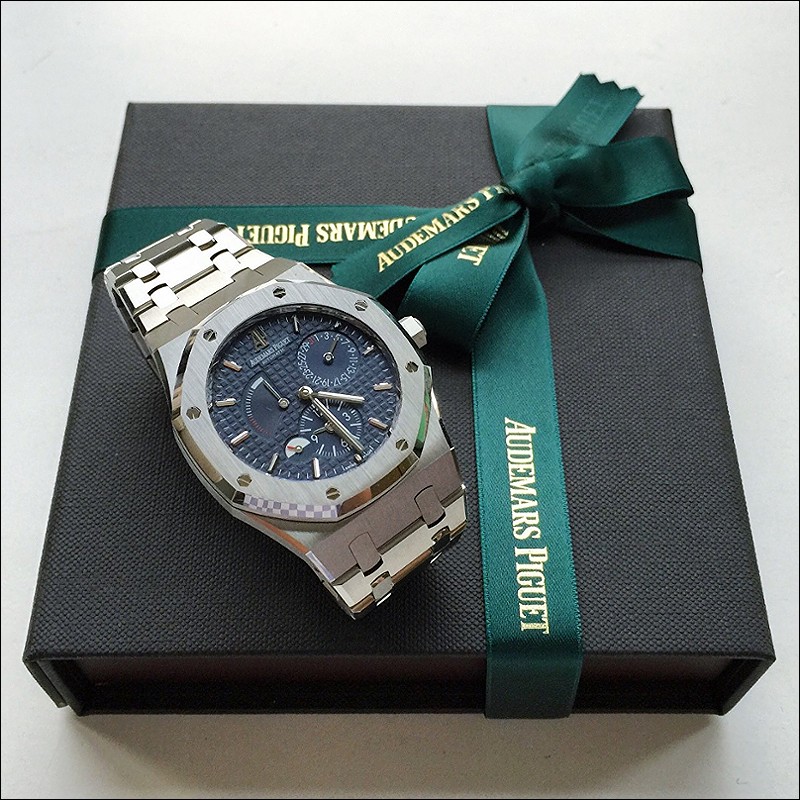 Bow Down to Six New Audemars Piguet Royal Oaks