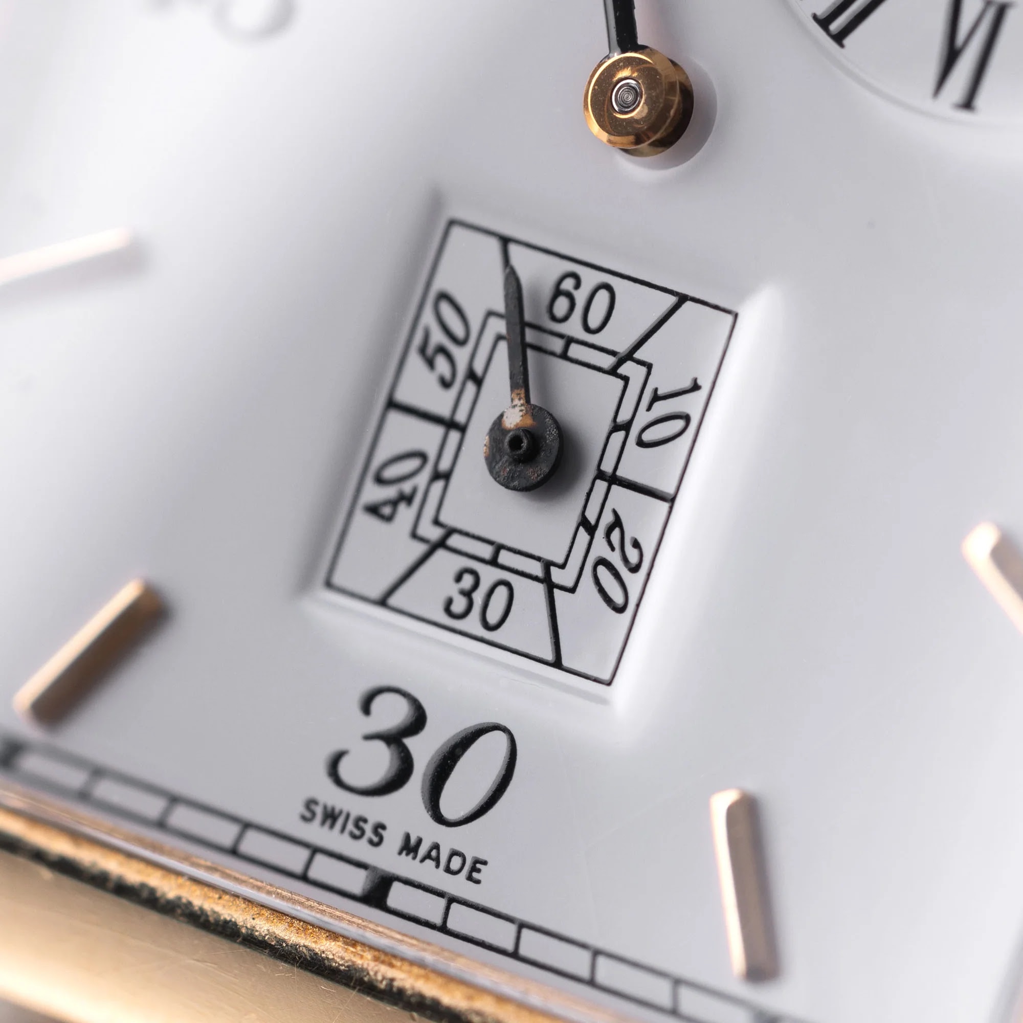 Audemars Piguet reference 25849OR features regulator display
