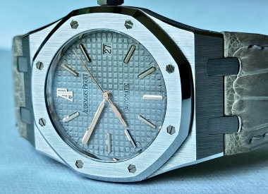 Audemars Piguet Royal Oak Offshore 'Italia': A Collector's Visual Guide