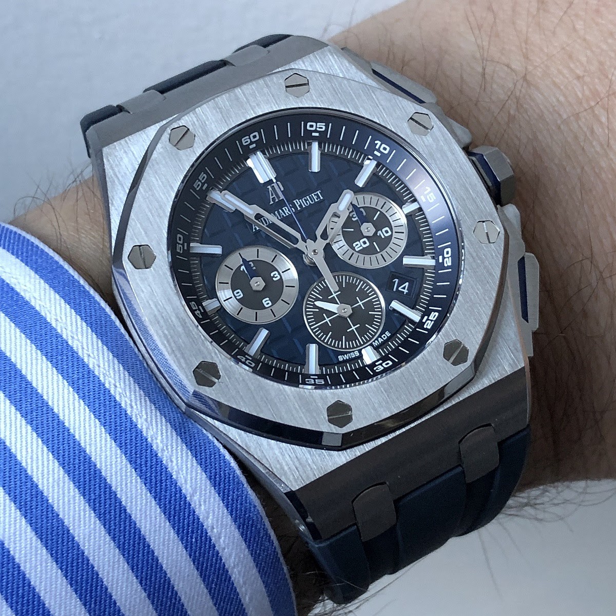 Hands on review of the Audemars Piguet Royal Oak Offshore