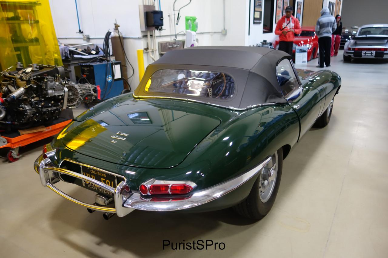 Jaguar E Type