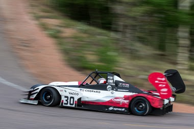 automotive_5232126.jpg automotive_5232126.jpg