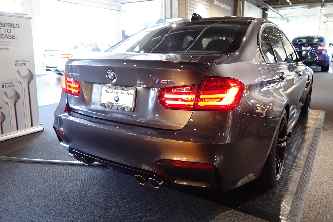 The M3's rear end. 