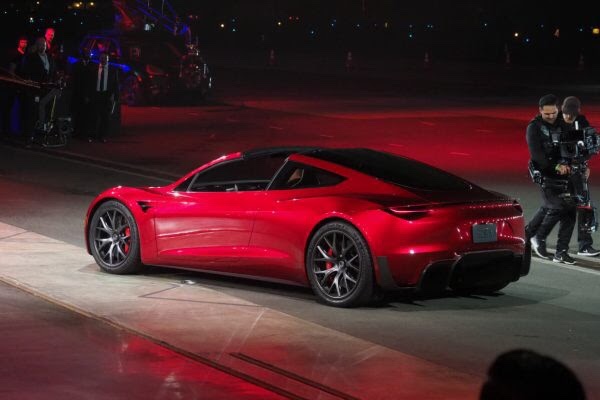 Automotive New Tesla Roadster Doing 0 60 In 19 Seconds