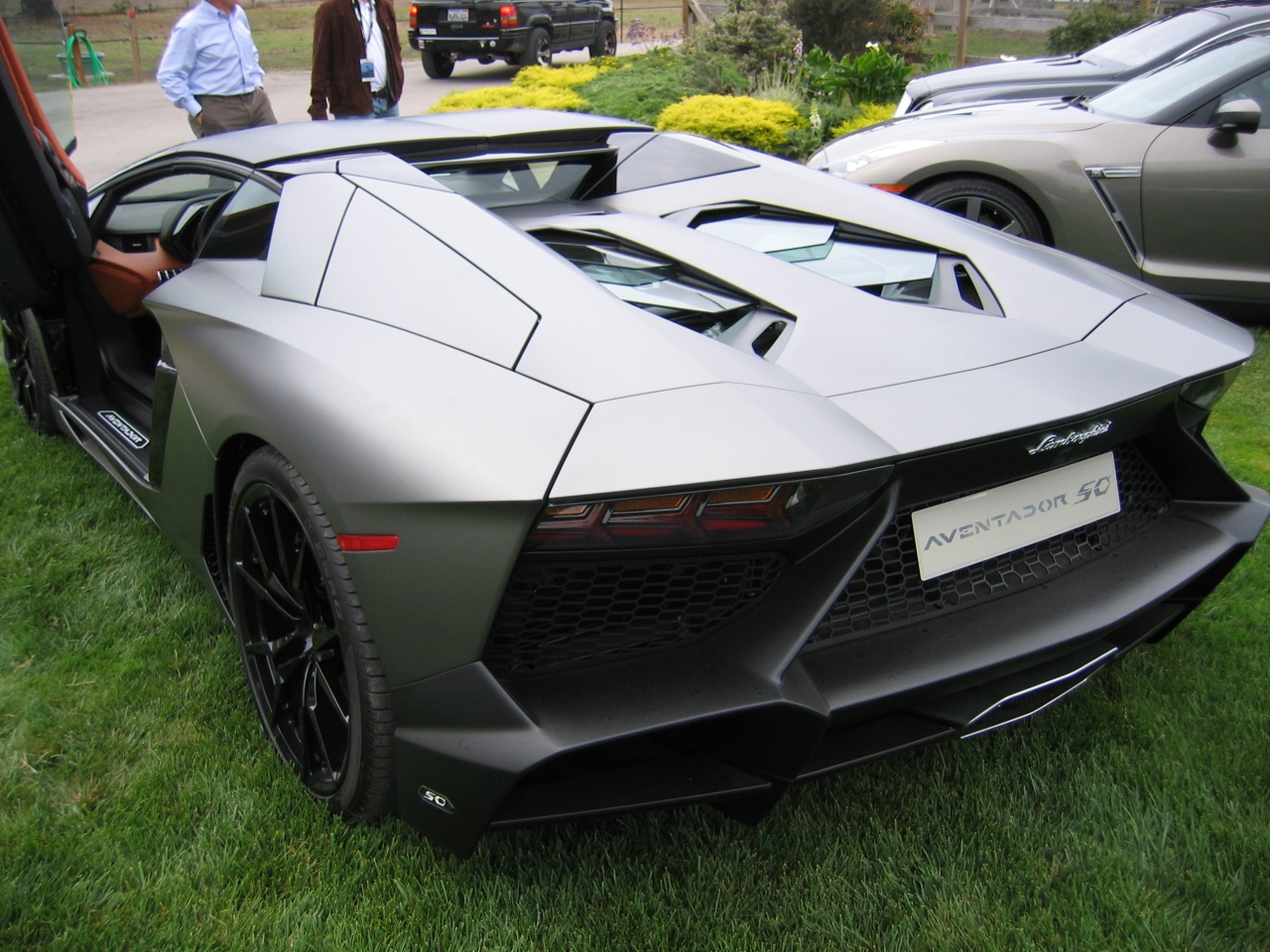 Visit this website for a review of the Lamborghini Aventador by the same author!