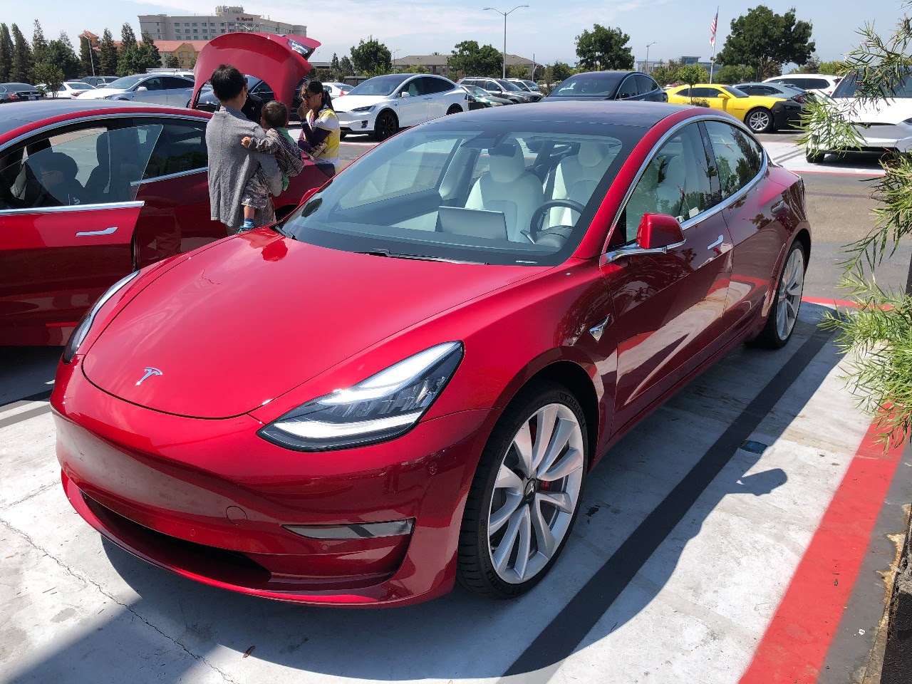 Tesla Model 3 Review Of Both The Long Range Rwd And Performance Awd With Performance Upgrade Package