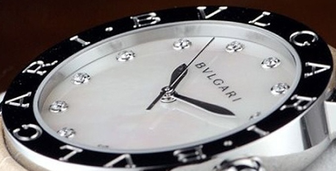 bvlgari watches logo