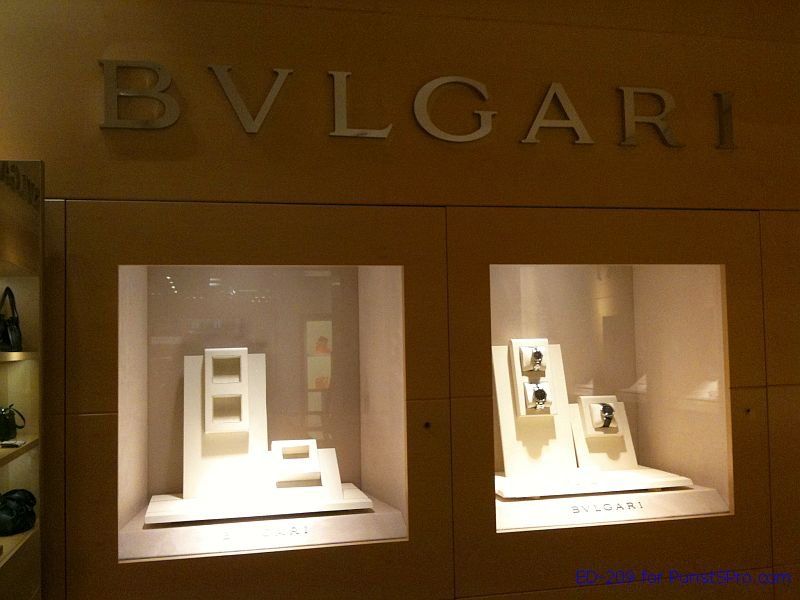 bvlgari jewelry display