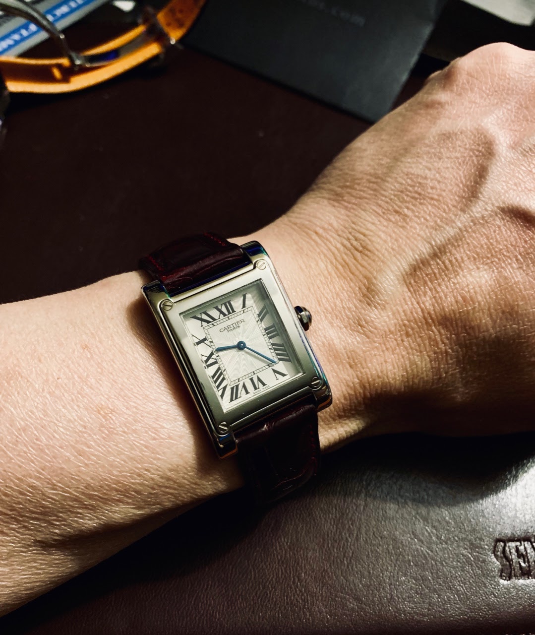 cartier tank a vis