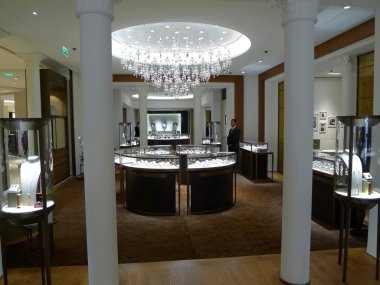 boutique cartier paris 75008