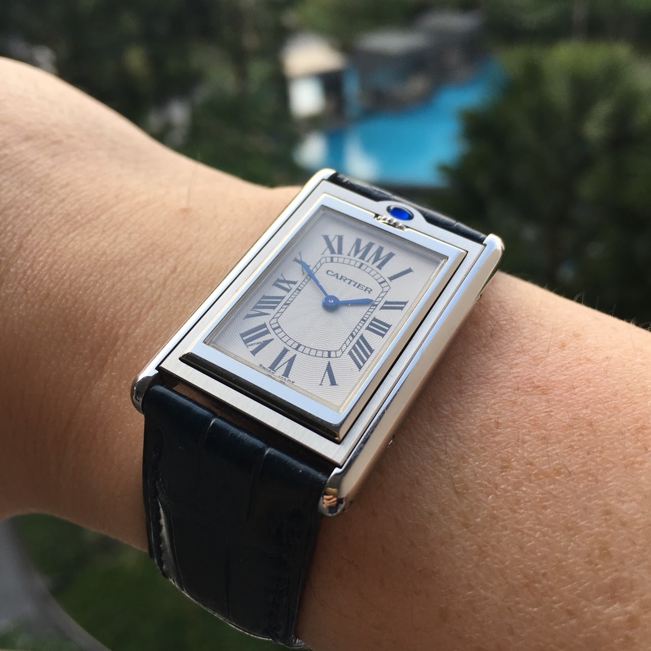 cartier tank basculante millennium edition