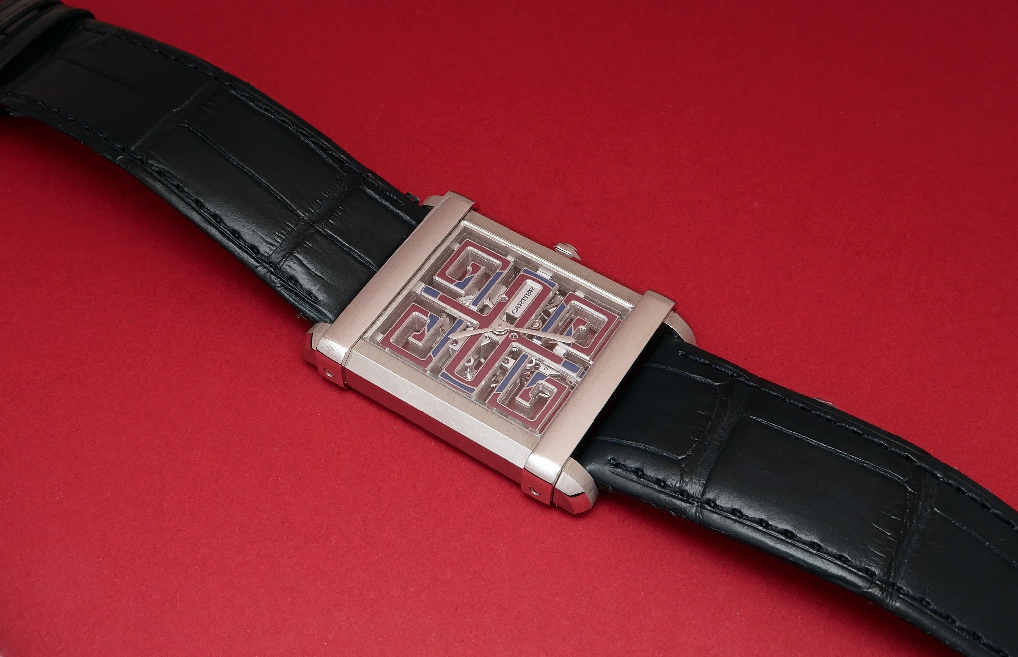 The New Tank De Cartier - Watches & Wonders 2022 - IWS