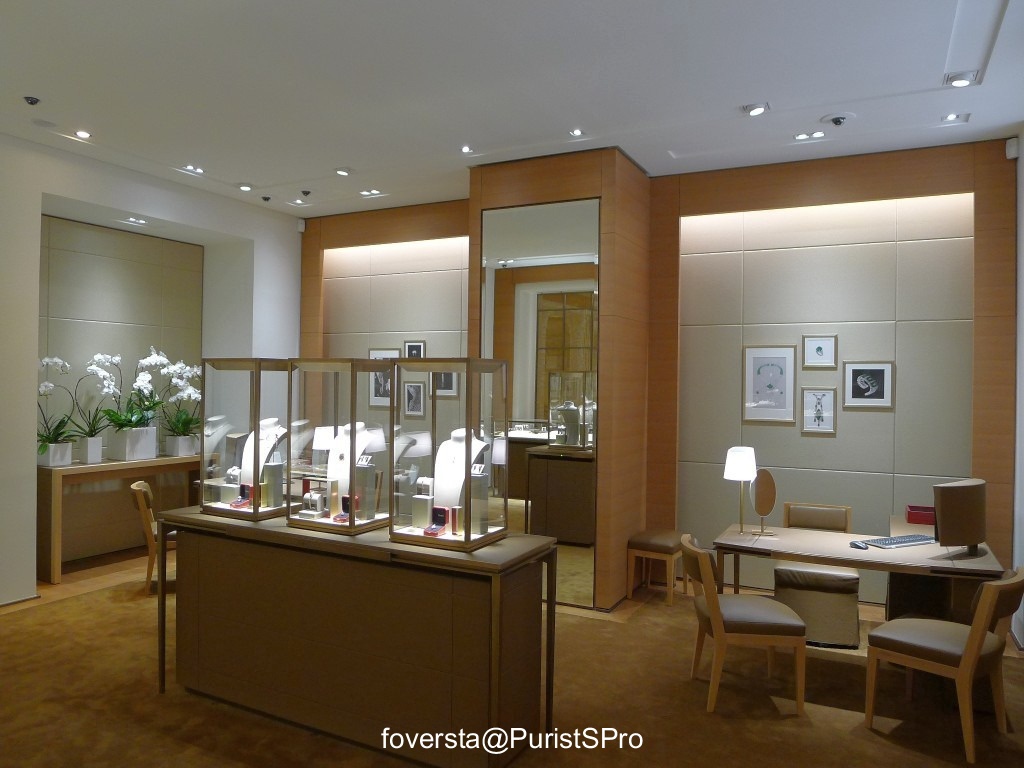 Cartier debuts new Paris concept boutique, adds new vintage option
