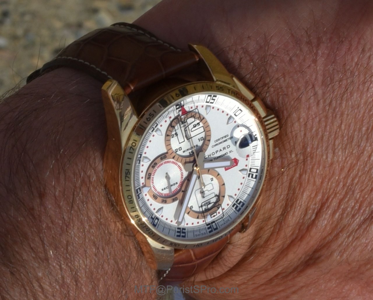 4) Gold Mille Miglia watches are not easy to identify?