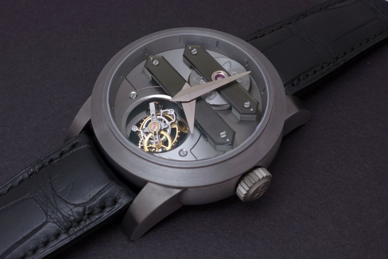 Girard-Perregaux Tourbillon Bi-Axial Tantalum 99810-81-000-BA6A