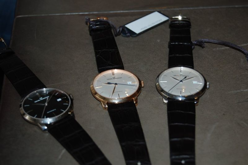 Classique 1966 in different dial case combinations