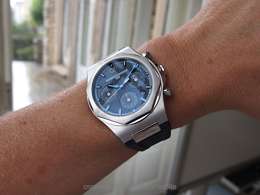 Girard Perregaux Handson with the GirardPerregaux Laureato Chronograph 42mm, Ref 81020