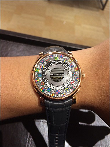 Louis Vuitton Escale Time Zone: The world in colors