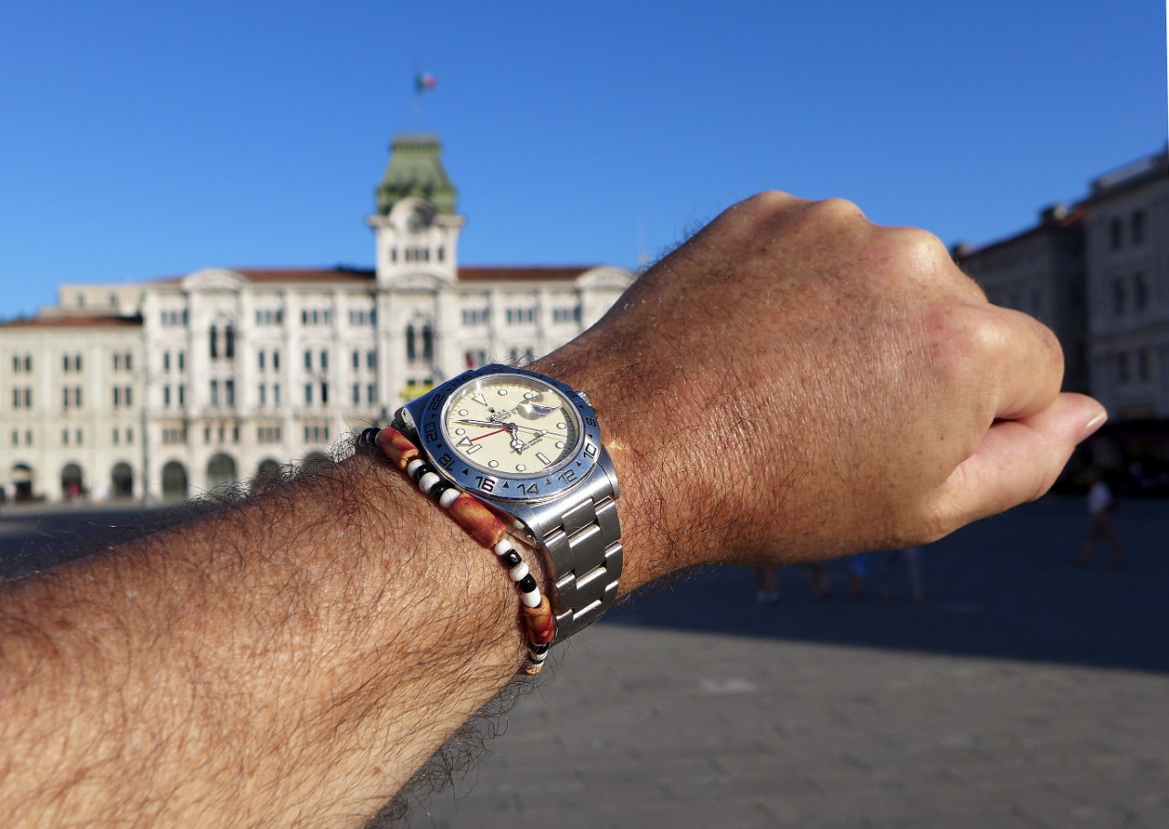 rolex explorer ii 16550 cream dial