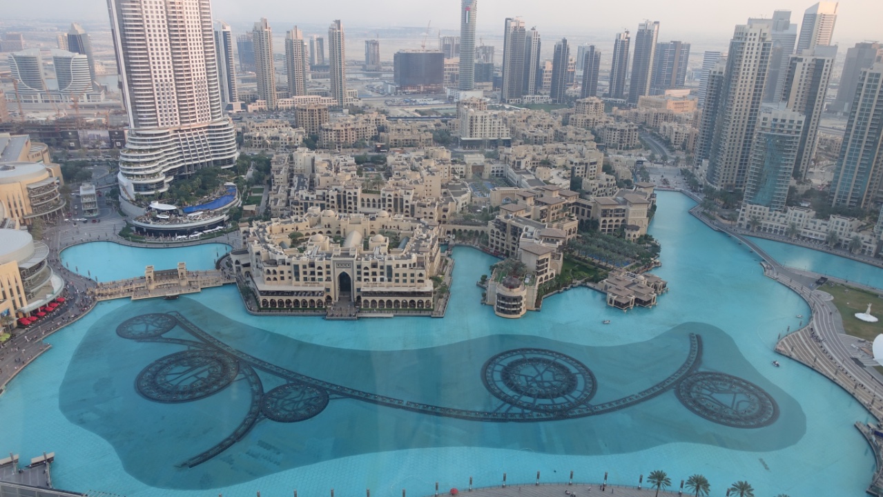 Great view of the fountain.