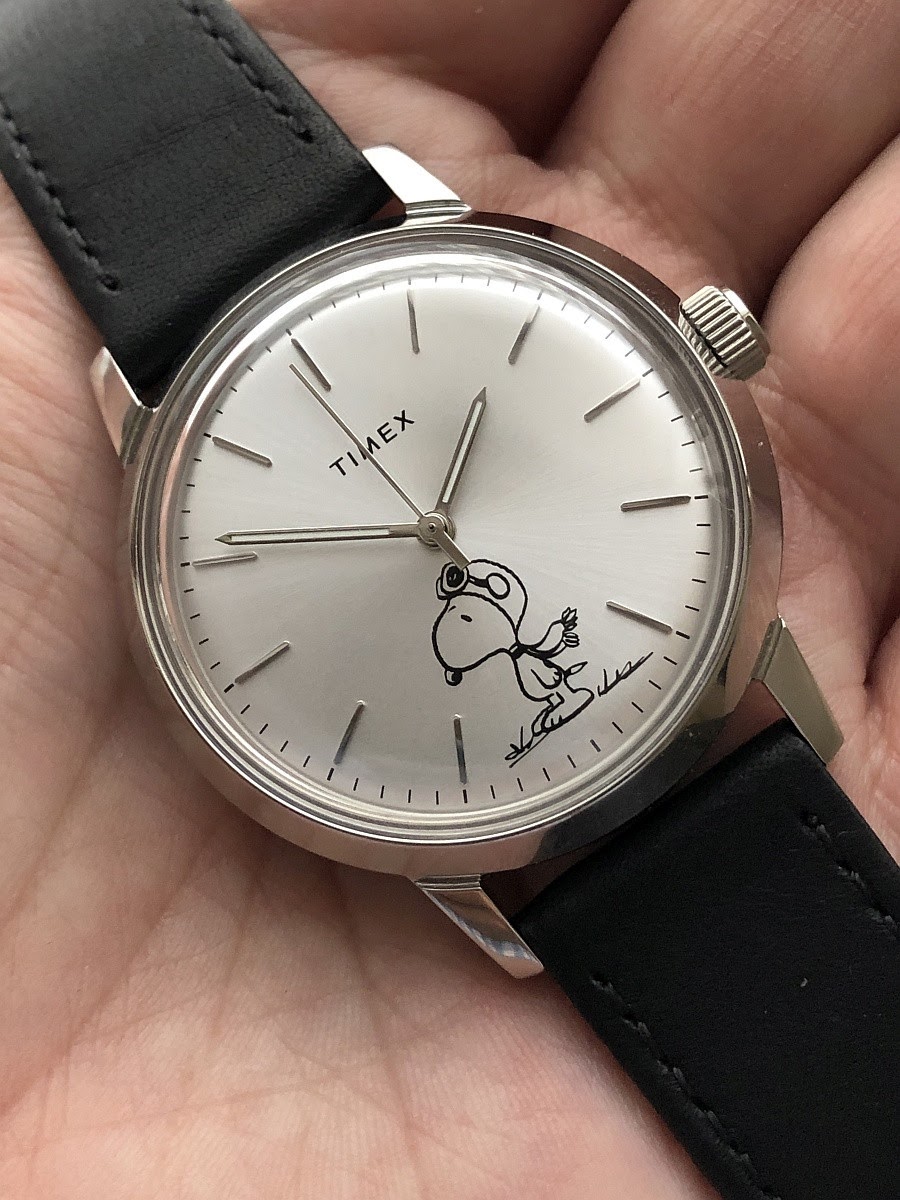 Hands on review of the Timex Marlin 40mm Snoopy