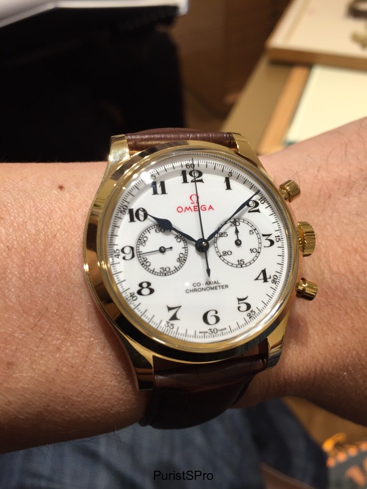 Another star is this YG Olympic limited edition, only 188 pieces. I love the vintage look, clean dial and blue hands,