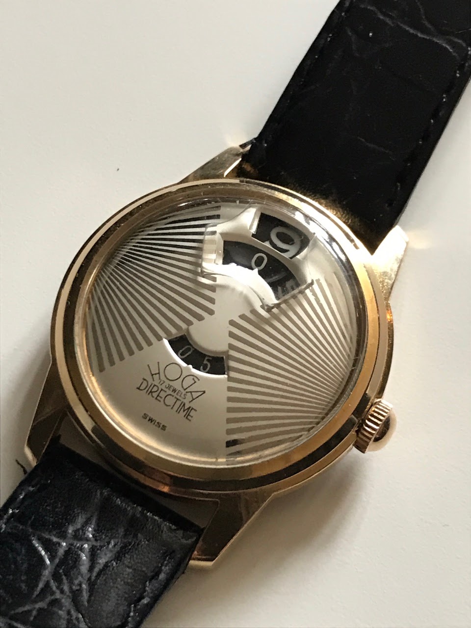 Horological Meandering - Hoga directime, vintage cool wristwatch.