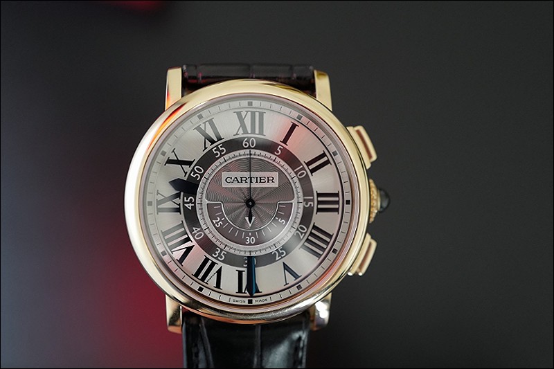 cartier rotonde jumping hours