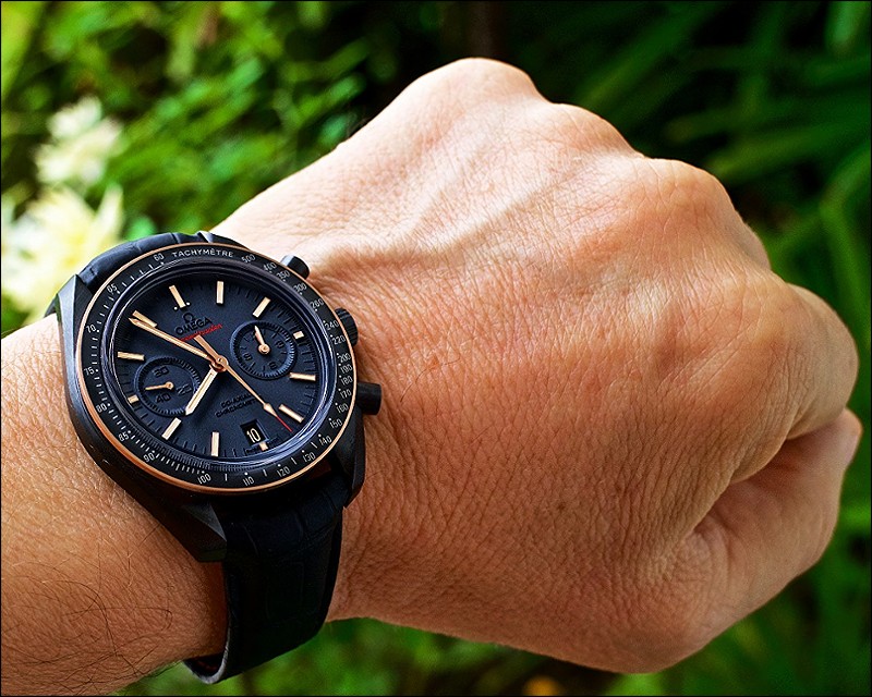 omega speedmaster dark side of the moon sedna black