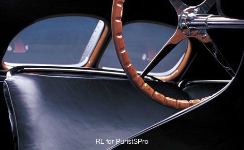 The wood bezel was inspired by the wooden steering wheel of the Bugatti 57S