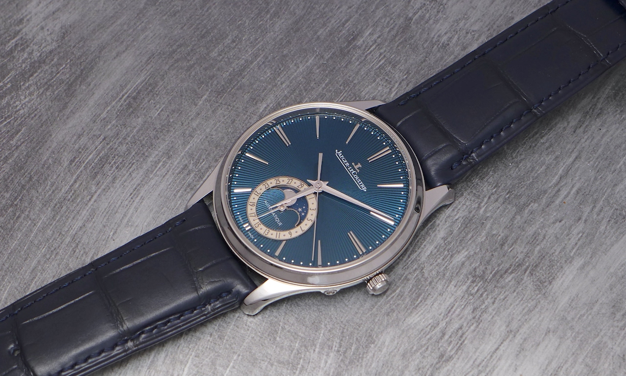 JLC - 2021 Novelty: Jaeger Lecoultre Master Ultra Thin Moon 39 Blue Dial.  Some thoughts.