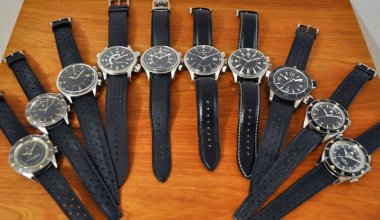 Black Vintage Jaeger-LeCoultre Memovox Collection