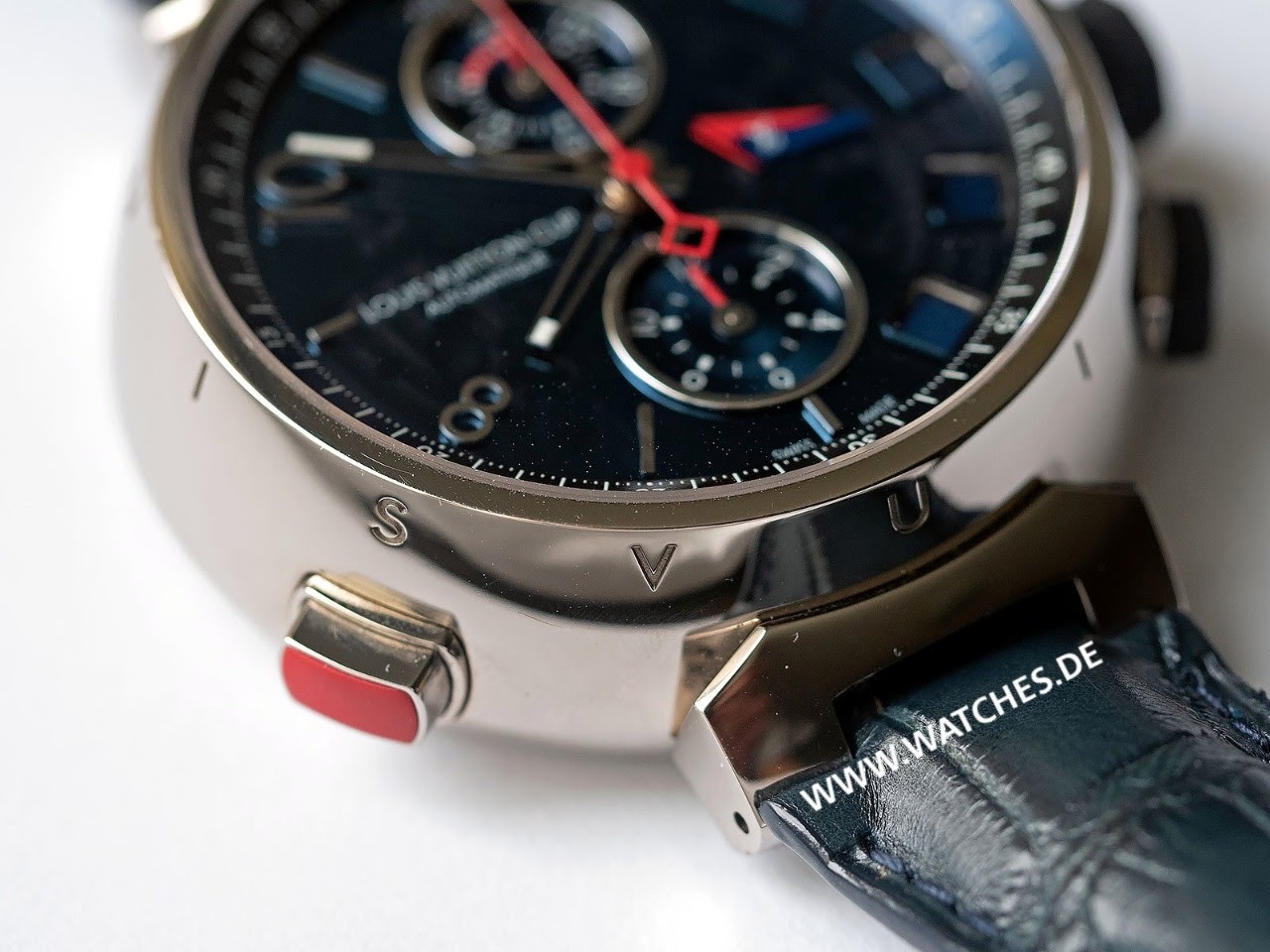 Collectors Market - SOLD: Louis Vuitton Q102J0 - Tambour Spin Time