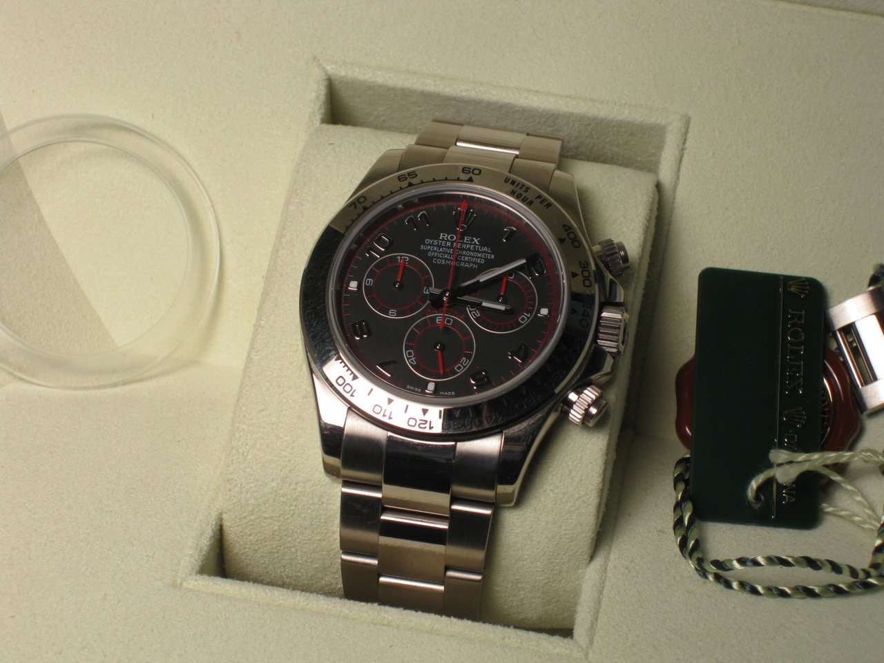 rolex daytona red hands