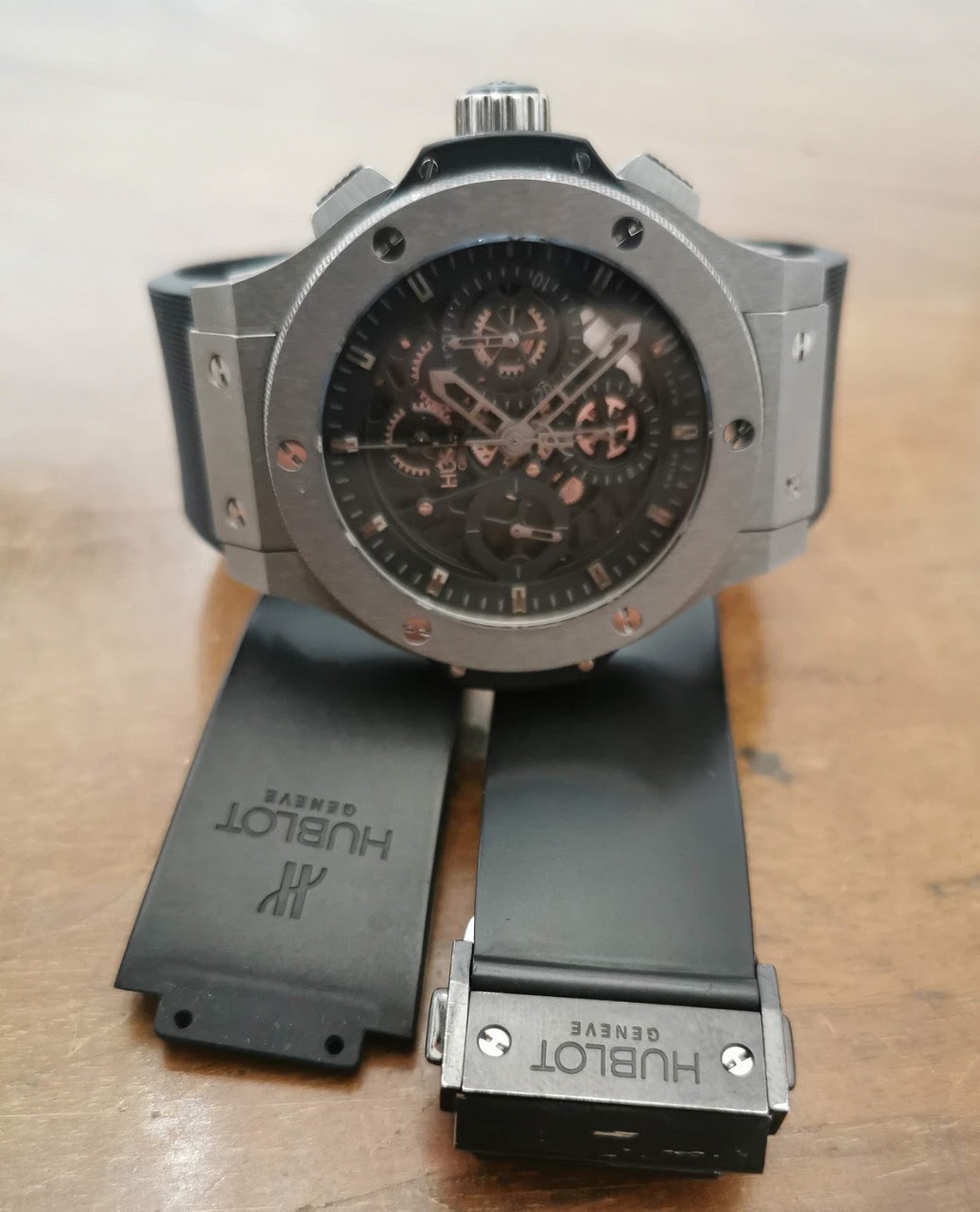 Collectors Market FS Hublot Big Bang Aero 310.KX.1140.RX