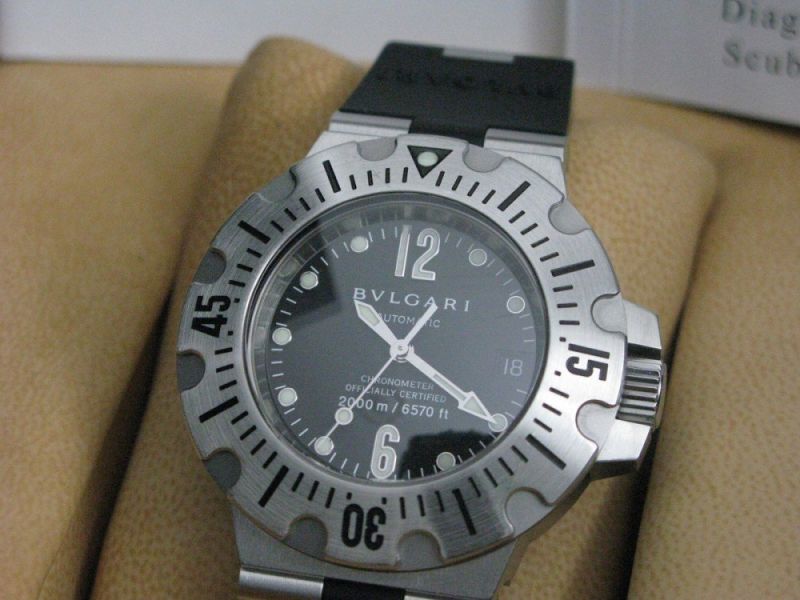 bvlgari scuba 2000m