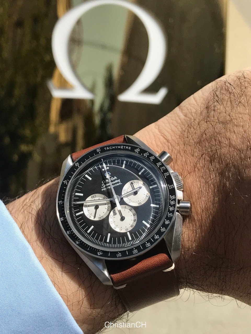 omega speedy tuesday review