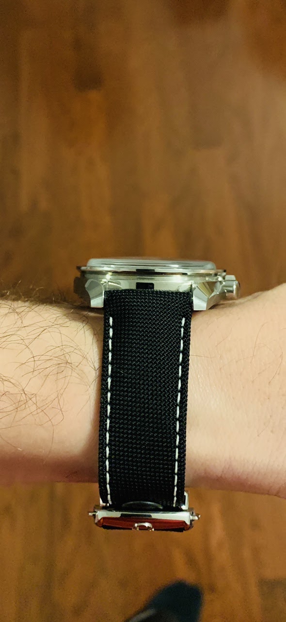 speedmaster snoopy strap