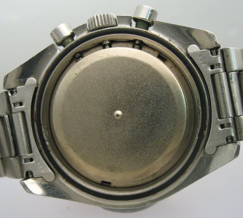 Omega - How do I reasonably determine the date of a Speedmaster?