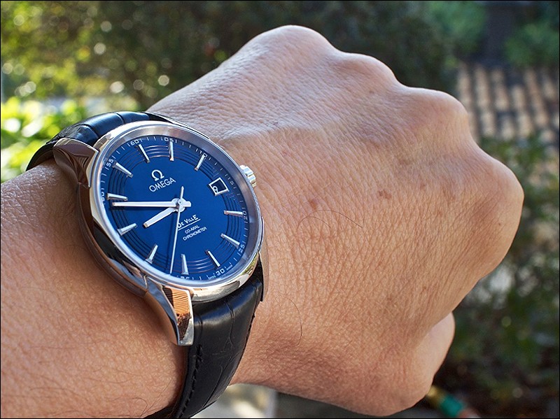 Omega hour sales vision blue