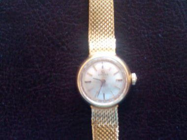 omega gold ladies watch 1970