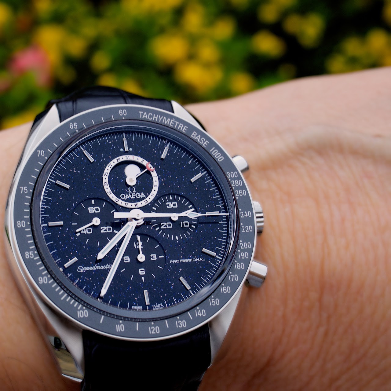 speedmaster moonphase aventurine