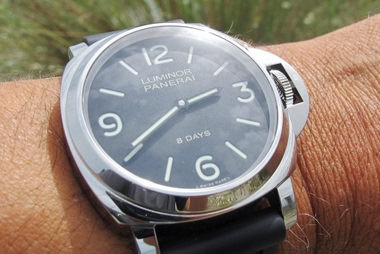 panerai 560 sandwich dial