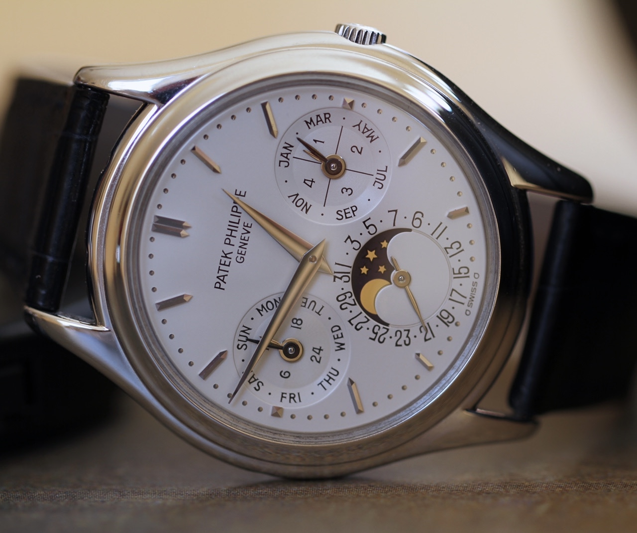 Patek Philippe - 3940 dial question