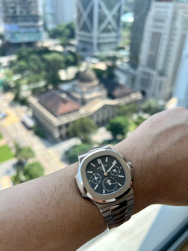 Patek Philippe Nautilus: Sunday Wristshot