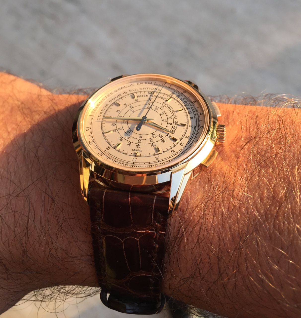 Patek Philippe Loving gold again 5975J outdoors