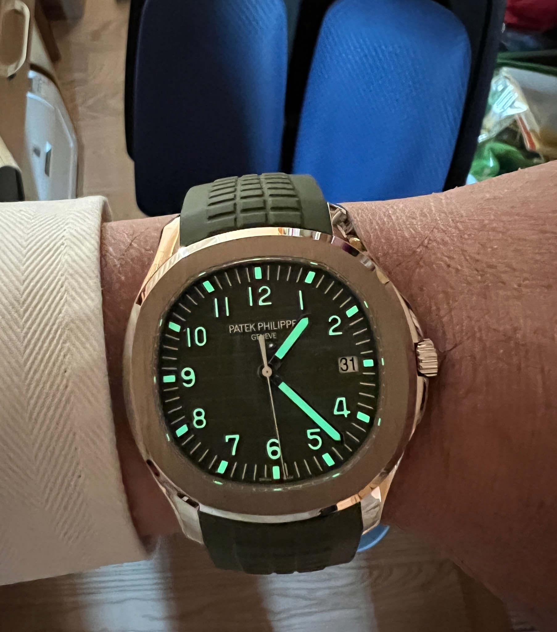 Patek Philippe Aquanaut 5168G-010 Olive Green