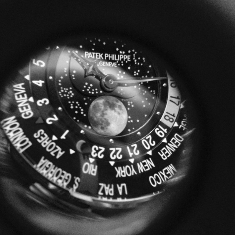 used macro lense with PP loupe - black and white better than color below?