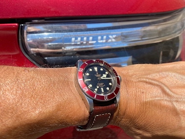 Tudor Black Bay Burgundy: A Collector's Daily Companion