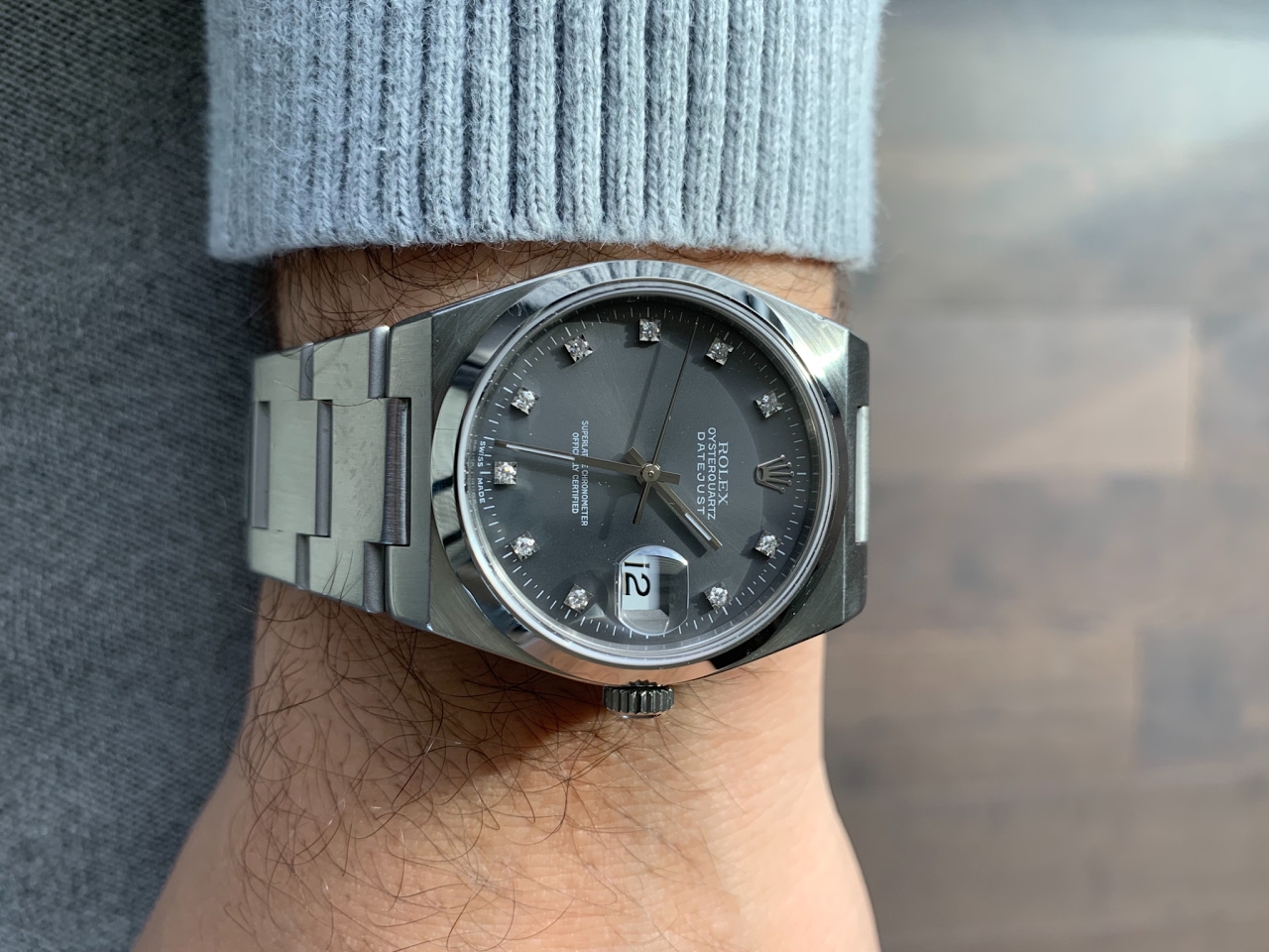 rolex oysterquartz dial